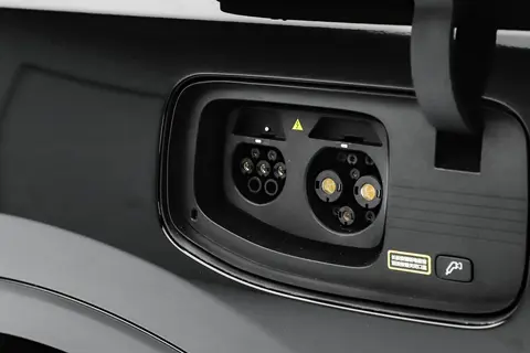 大电池+900V电驱，续航无焦虑，全新蔚来ES8如何应对北方严冬？